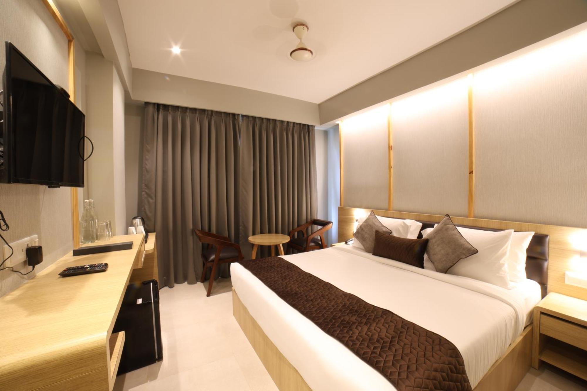 Northin Hotel Kolkata Exterior photo