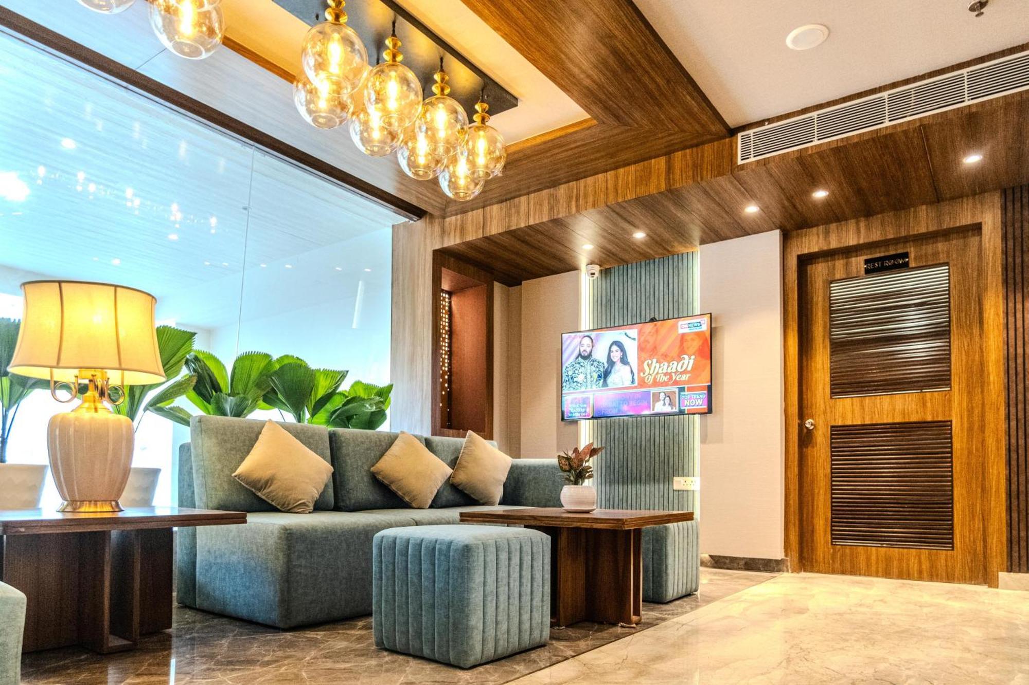 Northin Hotel Kolkata Exterior photo