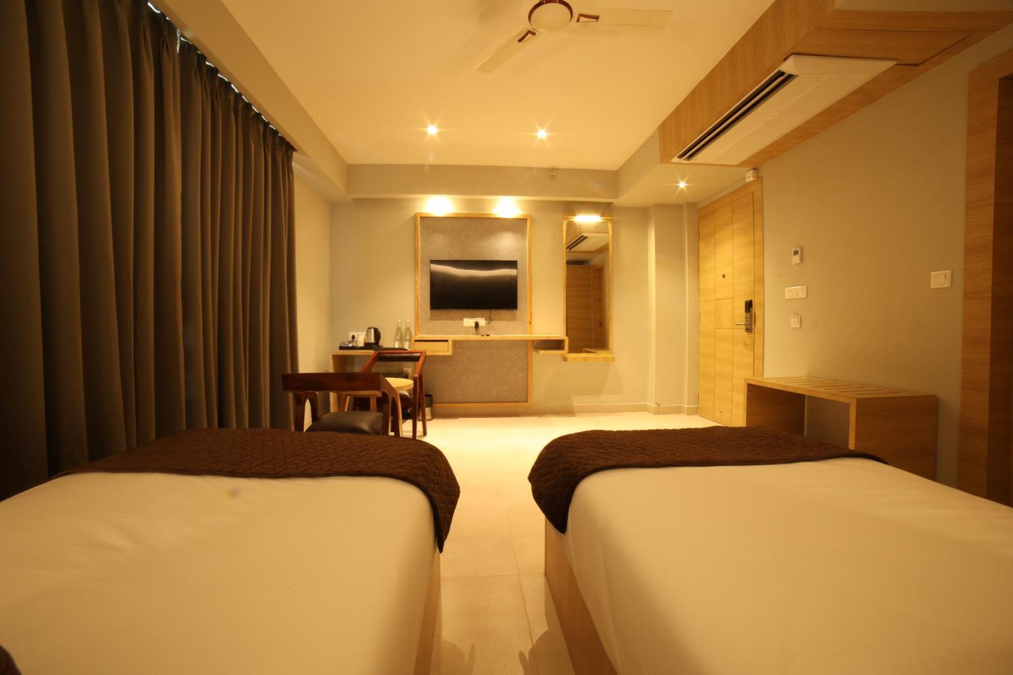 Northin Hotel Kolkata Exterior photo