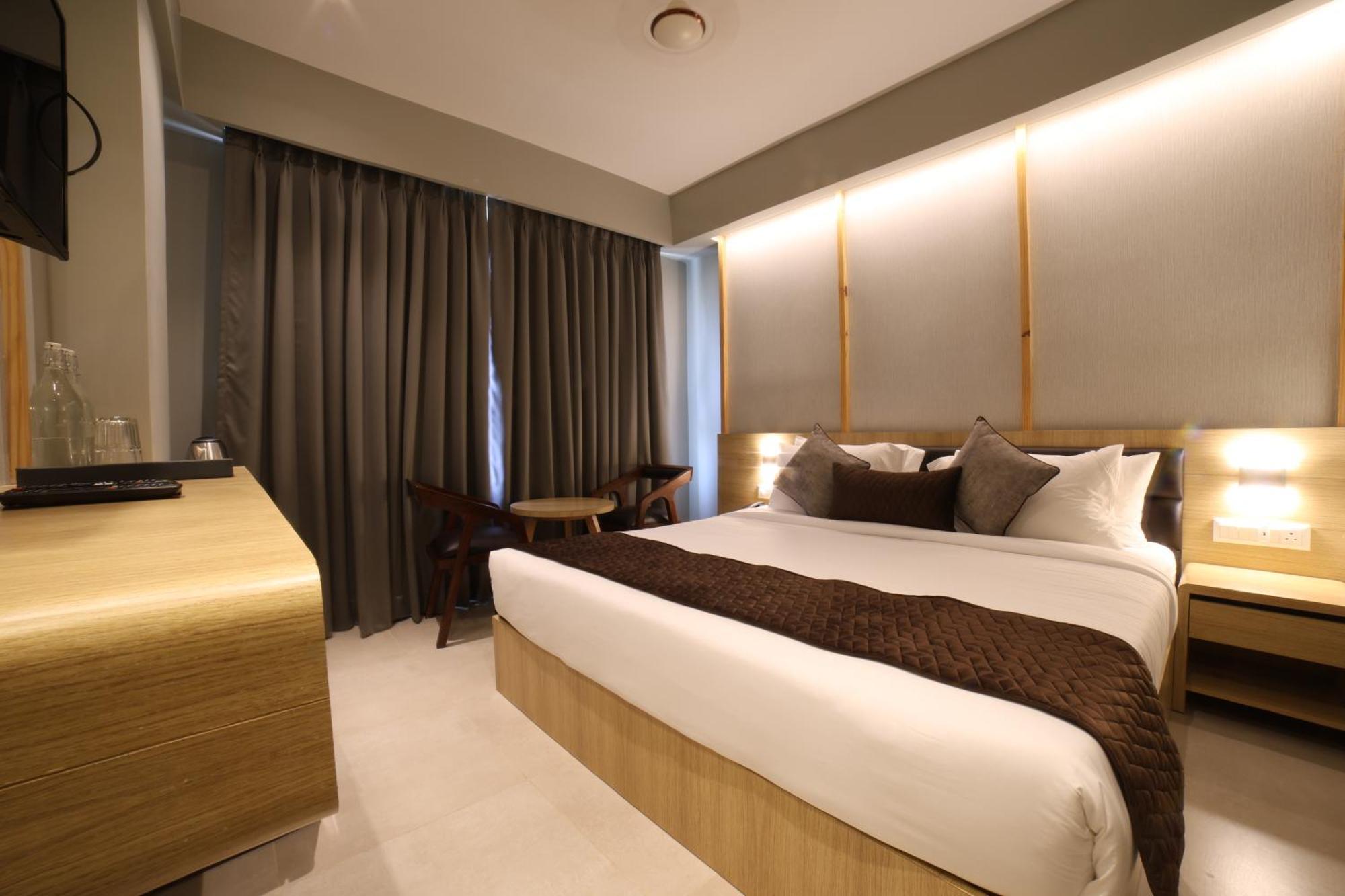 Northin Hotel Kolkata Exterior photo