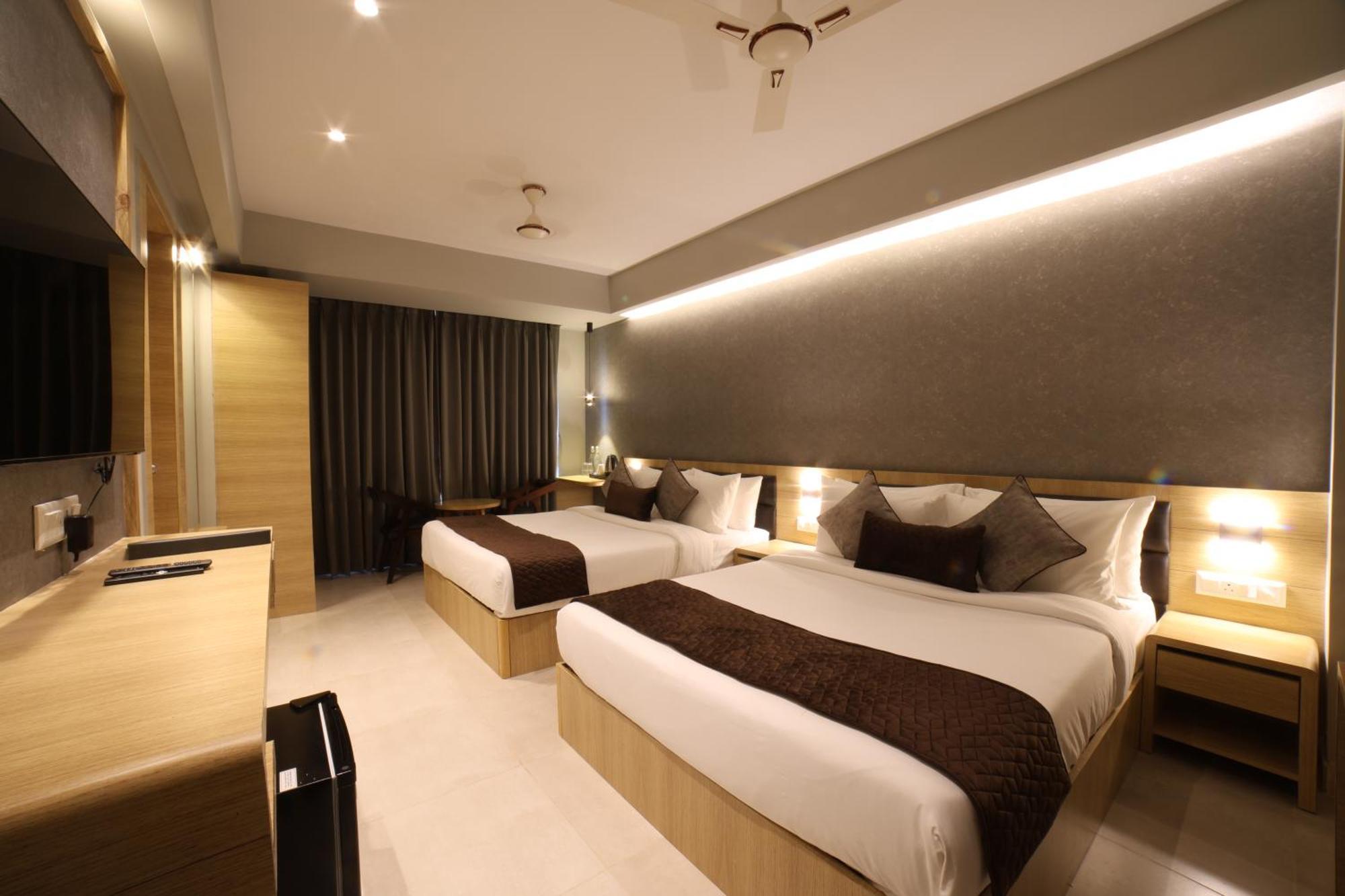 Northin Hotel Kolkata Exterior photo