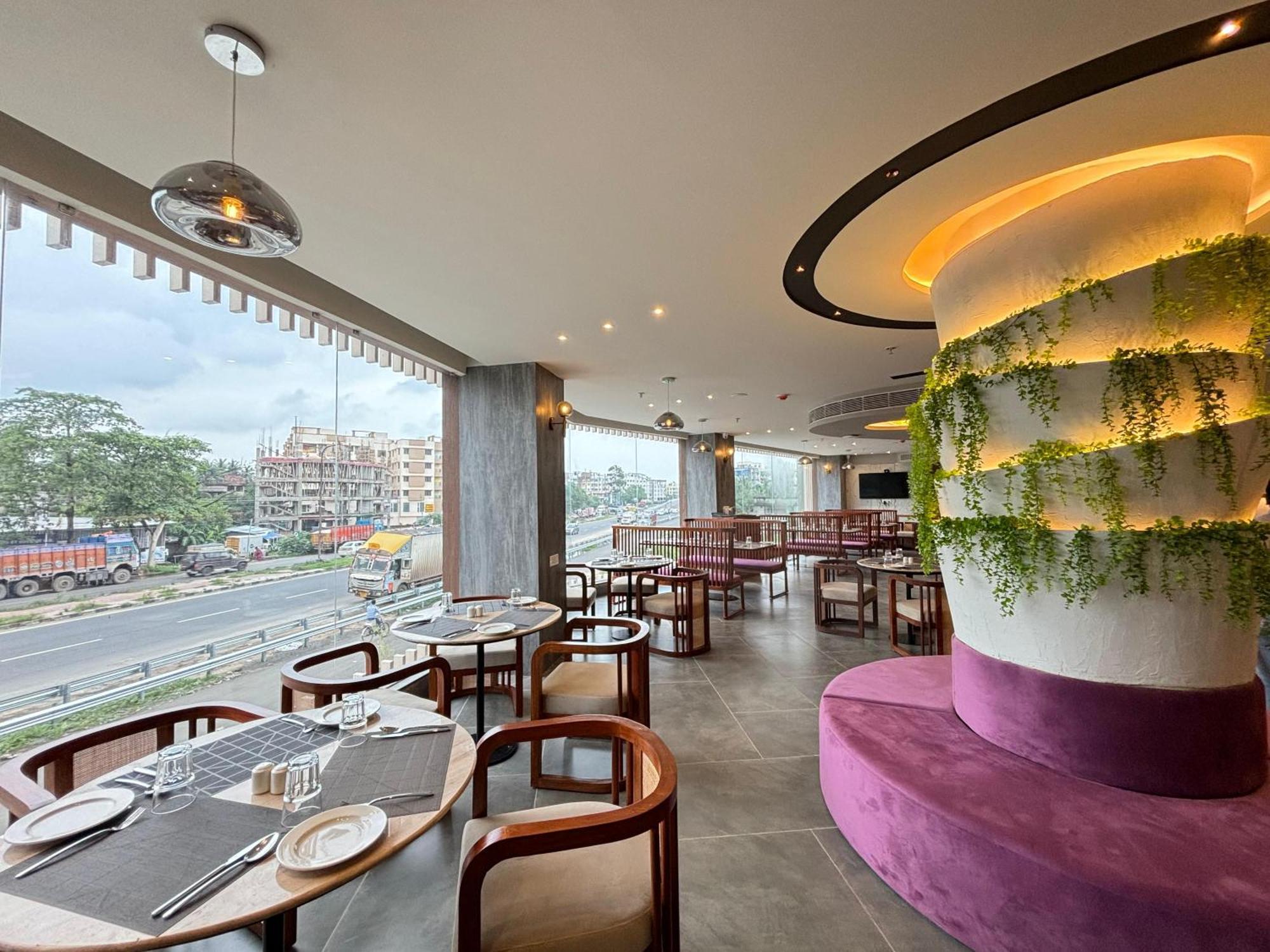 Northin Hotel Kolkata Exterior photo