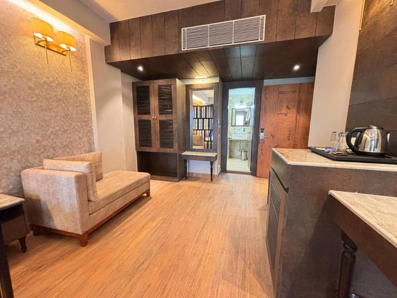 Northin Hotel Kolkata Exterior photo