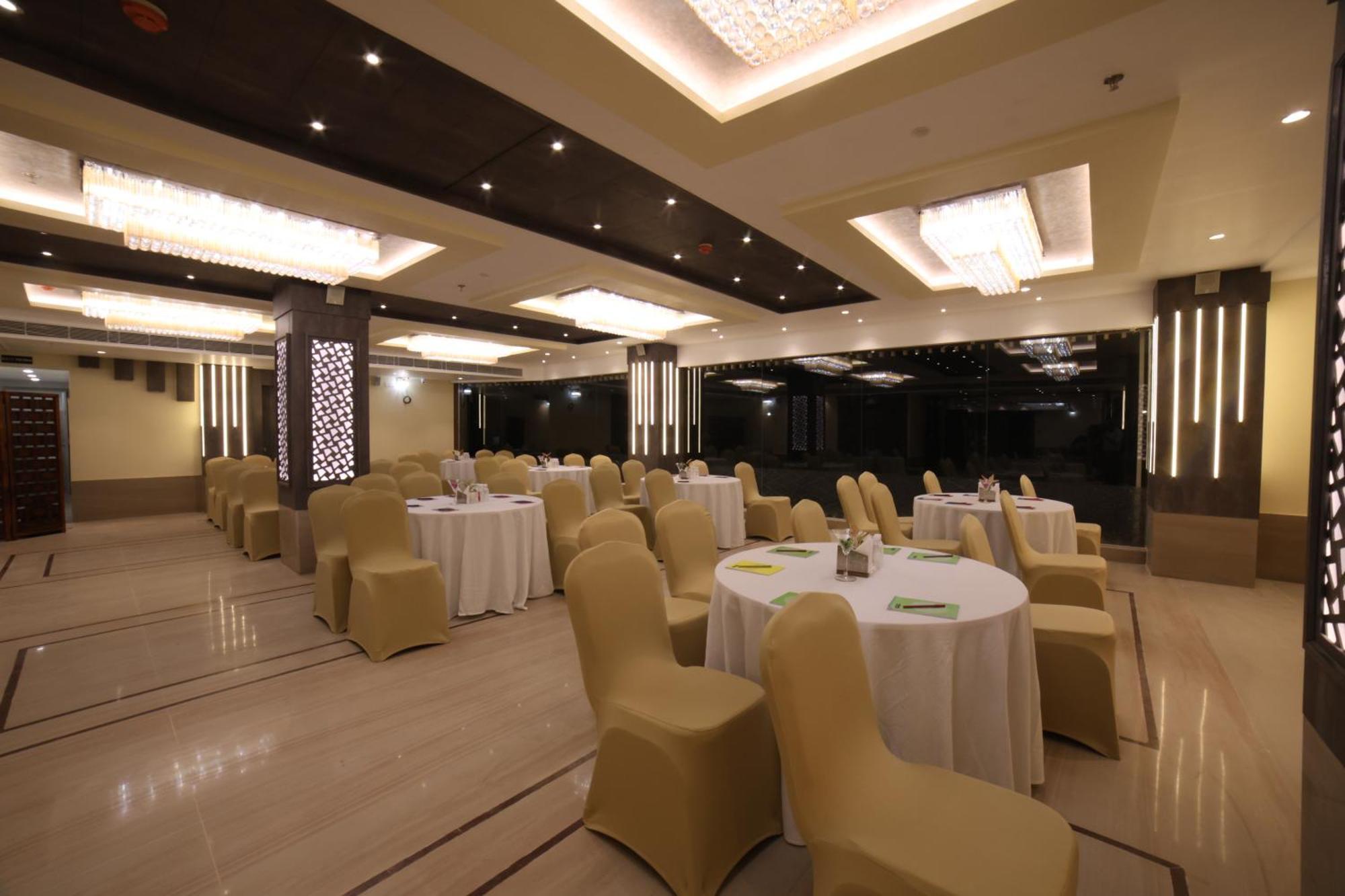 Northin Hotel Kolkata Exterior photo